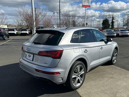 2025 Audi Q5 45 S line Premium