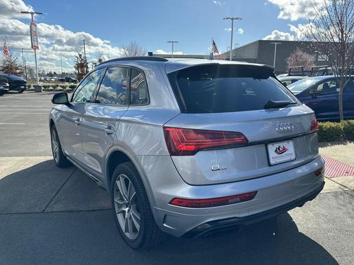 2025 Audi Q5 45 S line Premium