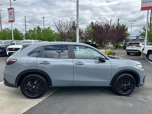 Urban Gray Pearl 2026 Honda HR-V AWD Sport