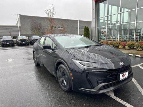 2026 Toyota Prius LE