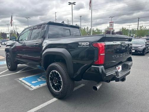 2025 Toyota Tacoma TRD Off Road