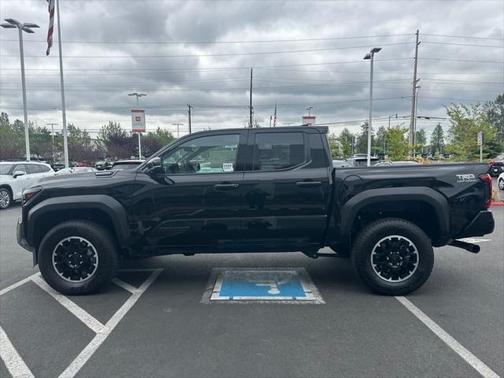 2025 Toyota Tacoma TRD Off Road