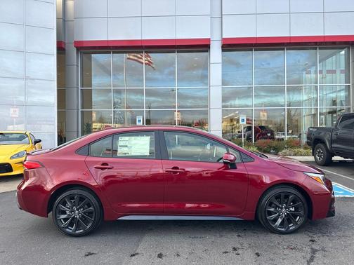 2026 Toyota Corolla Hybrid SE