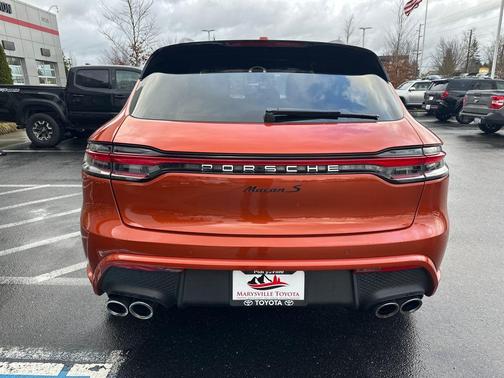 2022 Porsche Macan S
