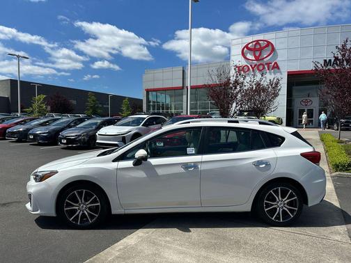 Crystal White Pearl 2018 Subaru Impreza 2.0i Limited