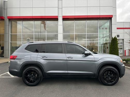2018 Volkswagen Atlas 3.6L SE