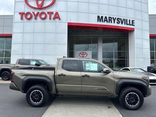 2025 Toyota Tacoma TRD Off-Road