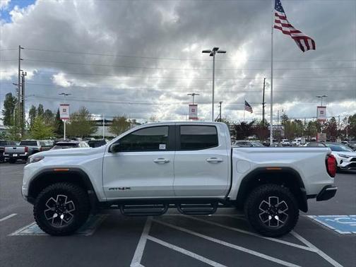 2024 GMC Canyon AT4X