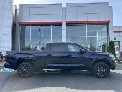 2024 Toyota Tundra Hybrid Platinum