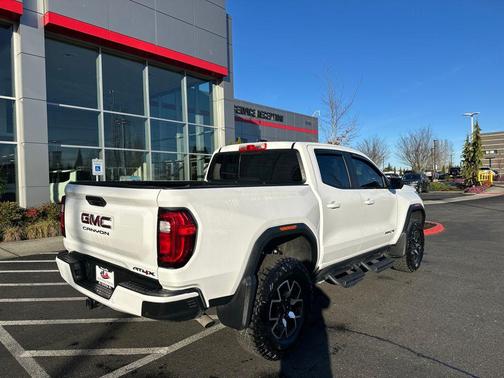 2024 GMC Canyon AT4X