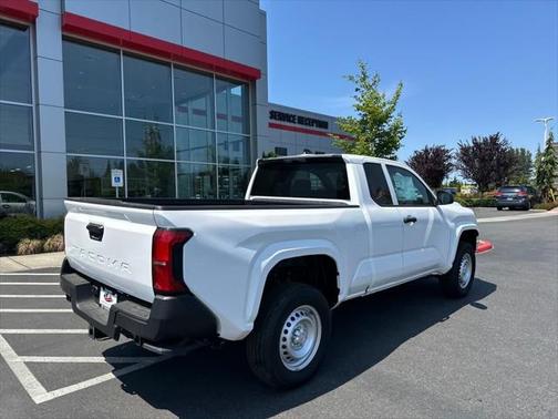 2025 Toyota Tacoma SR
