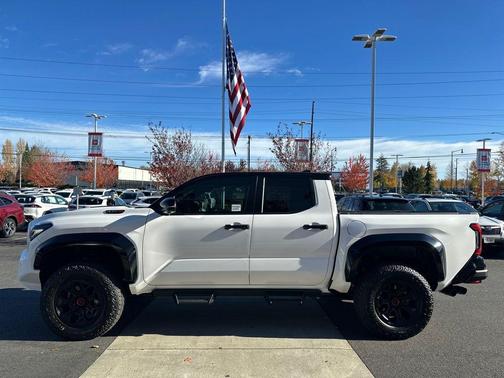 2025 Toyota Tacoma TRD Pro