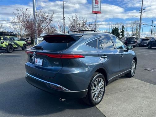 2024 Toyota Venza XLE