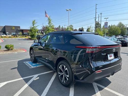 2025 Toyota bZ4X XLE
