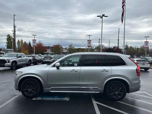 2017 Volvo XC90 T6 Inscription