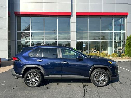 2023 Toyota RAV4 Hybrid Limited