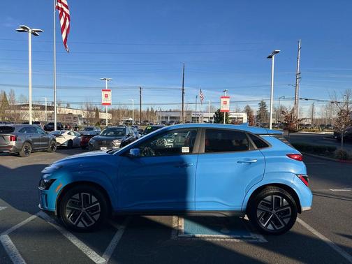 2022 Hyundai KONA EV SEL