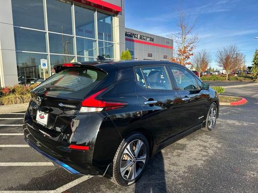 2019 Nissan Leaf SV PLUS