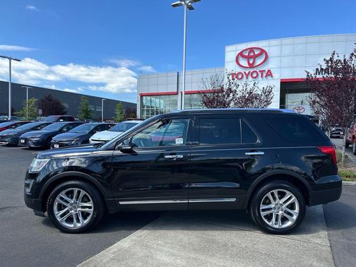 Shadow Black 2016 Ford Explorer Limited