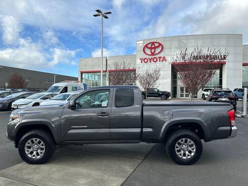 2016 Toyota Tacoma SR5