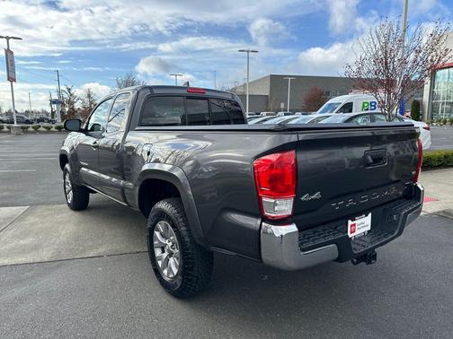 2016 Toyota Tacoma SR5