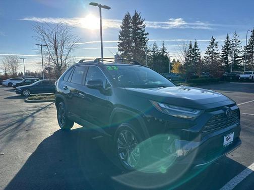 2022 Toyota RAV4 Hybrid Limited