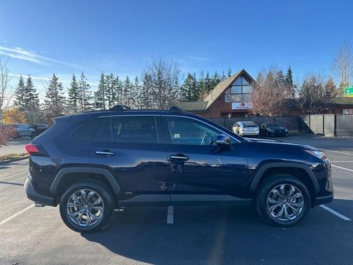 2022 Toyota RAV4 Hybrid Limited