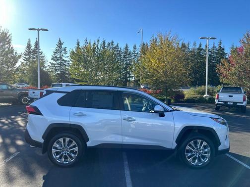 2025 Toyota RAV4 Limited