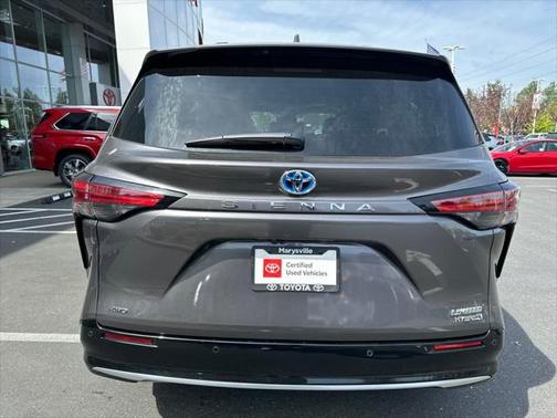 2024 Toyota Sienna Limited 7-Passenger