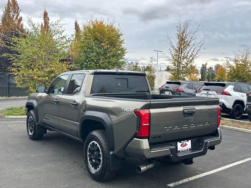 2025 Toyota Tacoma TRD Off-Road