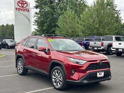 2022 Toyota RAV4 XLE Premium