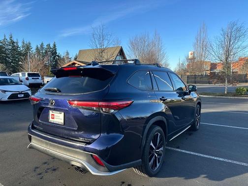 2021 Toyota Highlander XSE