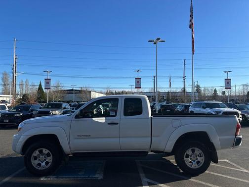 2005 Toyota Tacoma PreRunner Access Cab