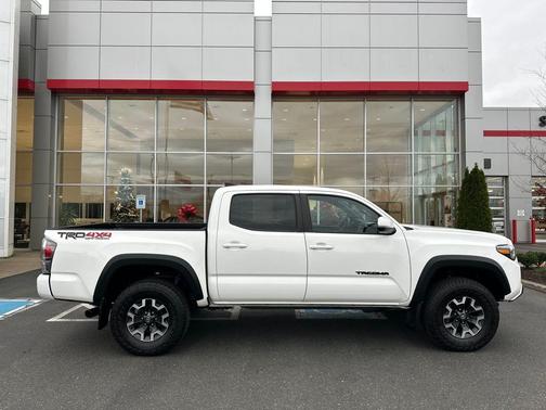 2022 Toyota Tacoma TRD Off Road