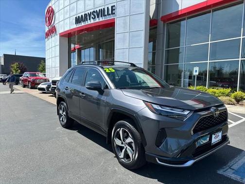 2025 Toyota RAV4 Hybrid SE