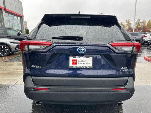 2022 Toyota RAV4 Hybrid XLE Premium