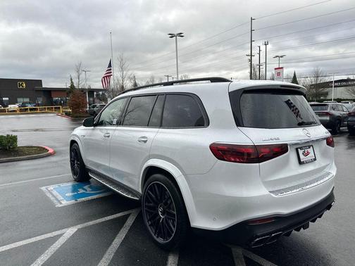 2024 Mercedes-Benz AMG GLS 63 Base