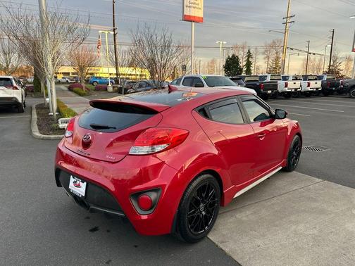 2016 Hyundai Veloster Turbo