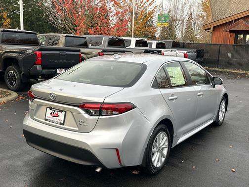 2026 Toyota Corolla Hybrid XLE