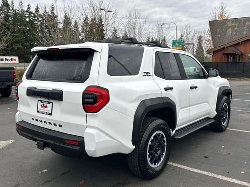 2025 Toyota 4Runner TRD Off Road