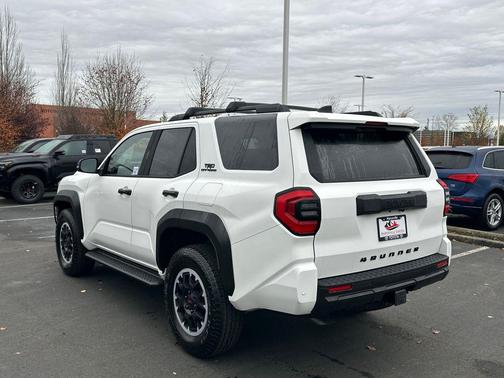 2025 Toyota 4Runner TRD Off Road