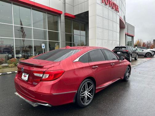 2022 Honda Accord Hybrid Touring