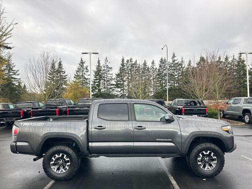 2022 Toyota Tacoma TRD Off Road