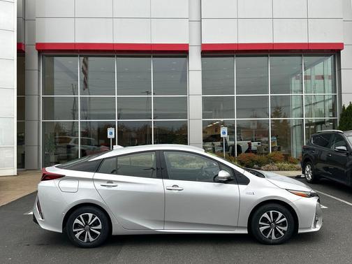 2018 Toyota Prius Prime Advanced
