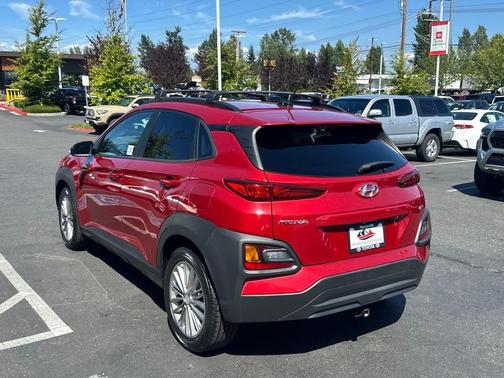 2020 Hyundai KONA SEL
