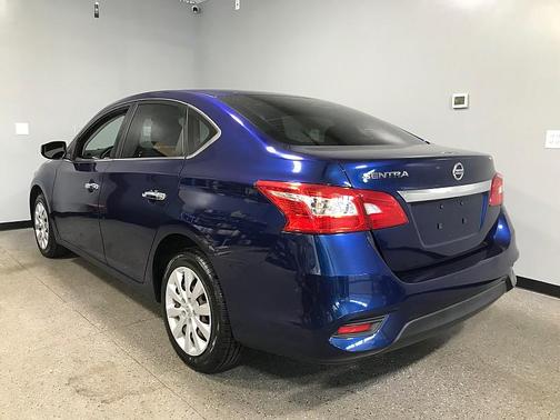 Deep Blue Pearl 2017 Nissan Sentra S
