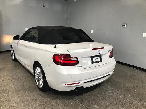 2016 BMW 228 228i