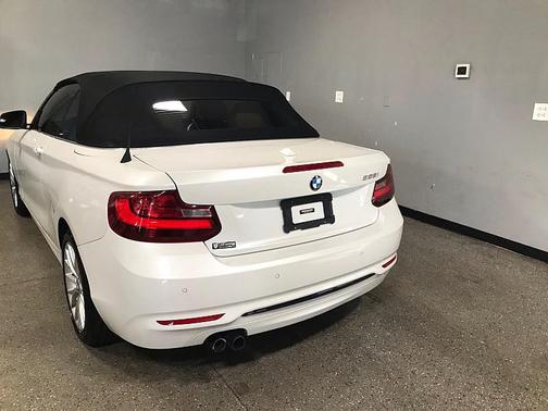 2016 BMW 228 228i