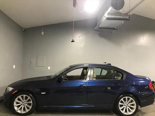 2011 BMW 328 328i