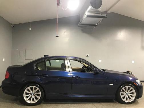 2011 BMW 328 328i